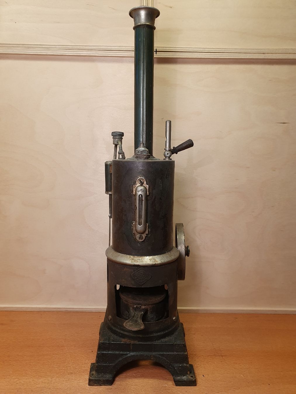 Kit di modellismo & Modellini statici: Dampfmaschine von Bing, antik – Usato da Riehen venduto da Sandra184
