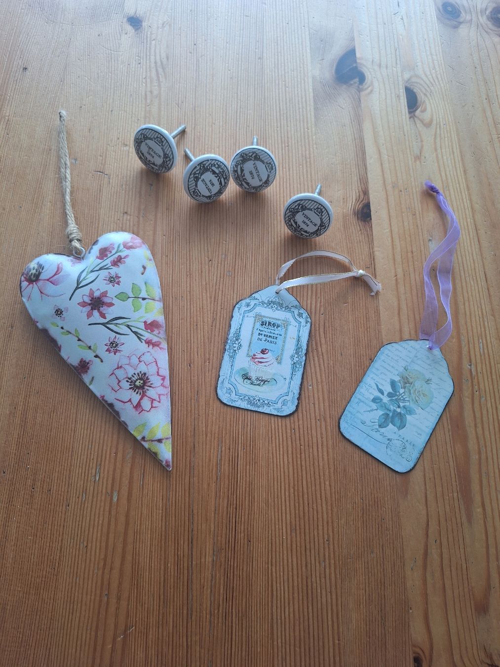 Tutte le decorazioni: Dekoartikel Shabby Chiq – Usato da Aesch BL venduto da ChezToKa