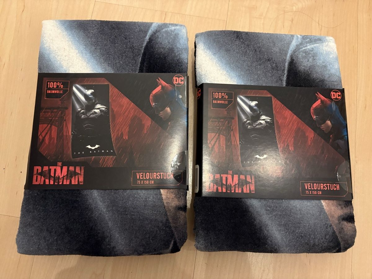 Serviettes de bain: 2x Badetuch "Batman" – Neuf avec emballage d'origine à Dintikon par bengeli88