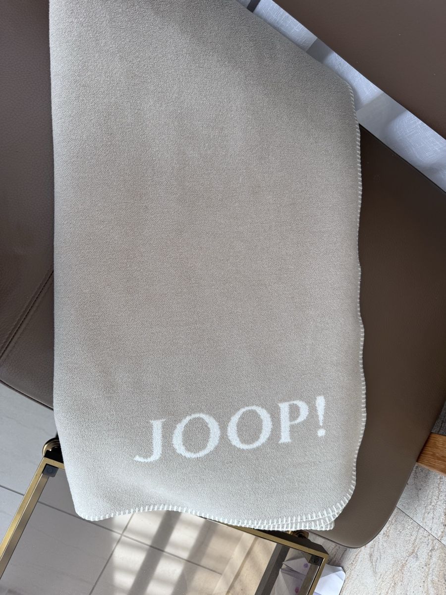 Couvertures: Joop! WOHNDECKE  Doubleface – D'occasion à Oftringen par Makeq