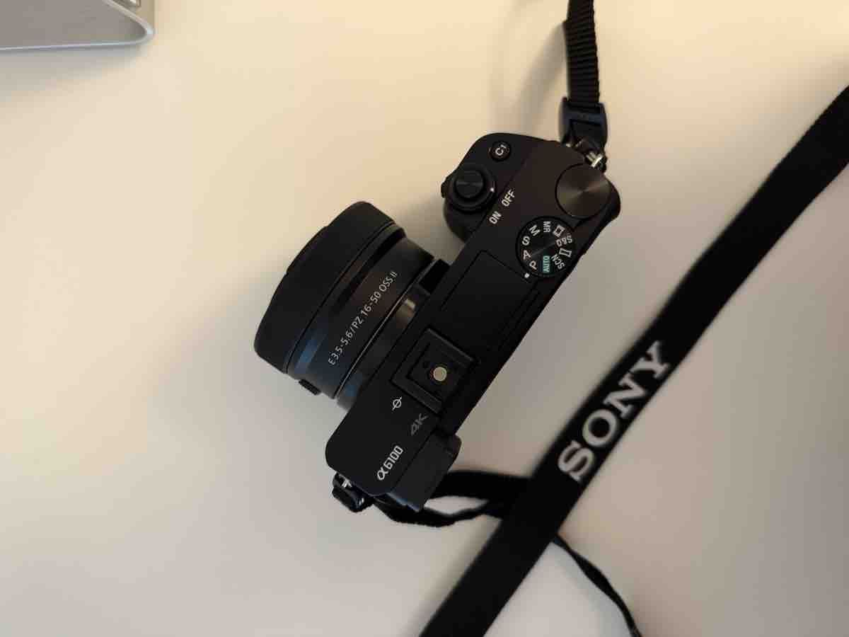 Sony Fotocamera: Sony Alpha 6100 Systemkamera mit 16-50mm Objektiv – Nuovo (secondo la descrizione) da Steinhausen venduto da Zuka99 2