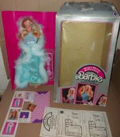 Barbie "Magic Moves",1985,Neuve, boîte très endommagée