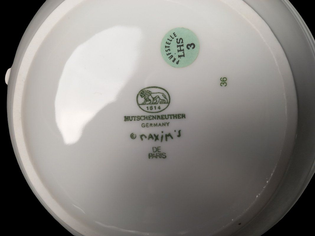 Hutschenreuther Ciotole: HUTSCHENREUTHER Servierschüssel mit Deckel – Usato da Hünenberg venduto da Restwert_Zug 6