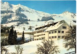 AMDEN Jugendheim Schwendihus mit Skigebiet Mattstock