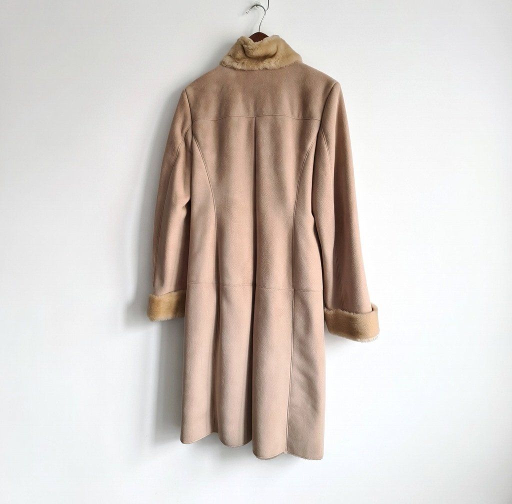 Zara Manteaux: Manteau effet daim beige clair - Taille M – D'occasion à Renens VD par del_t2kx 1