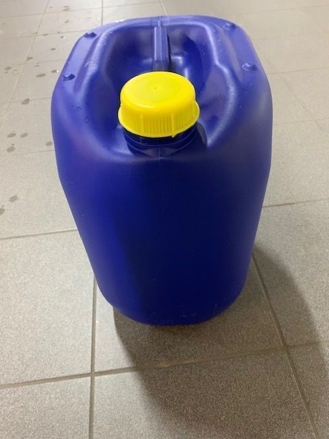 Sonstiges Fahrzeugzubehör: Kanister 20 L – Gebraucht aus Dänikon ZH von chjacado 1