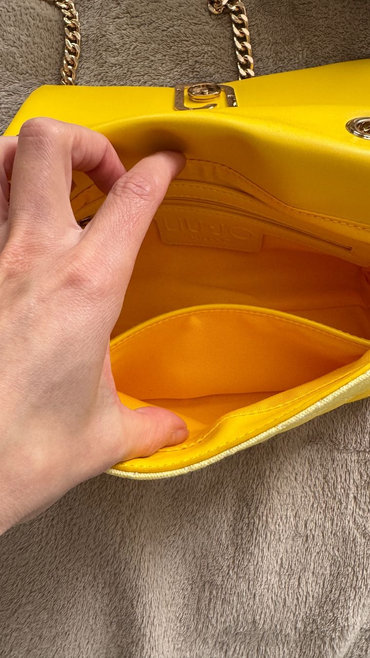 Liu Jo Borse da donna: Originale Liu Jo Tasche in Gelb, Neu – Nuovo e nell'imballaggio originale da Burgdorf venduto da ssv_9t9f 3