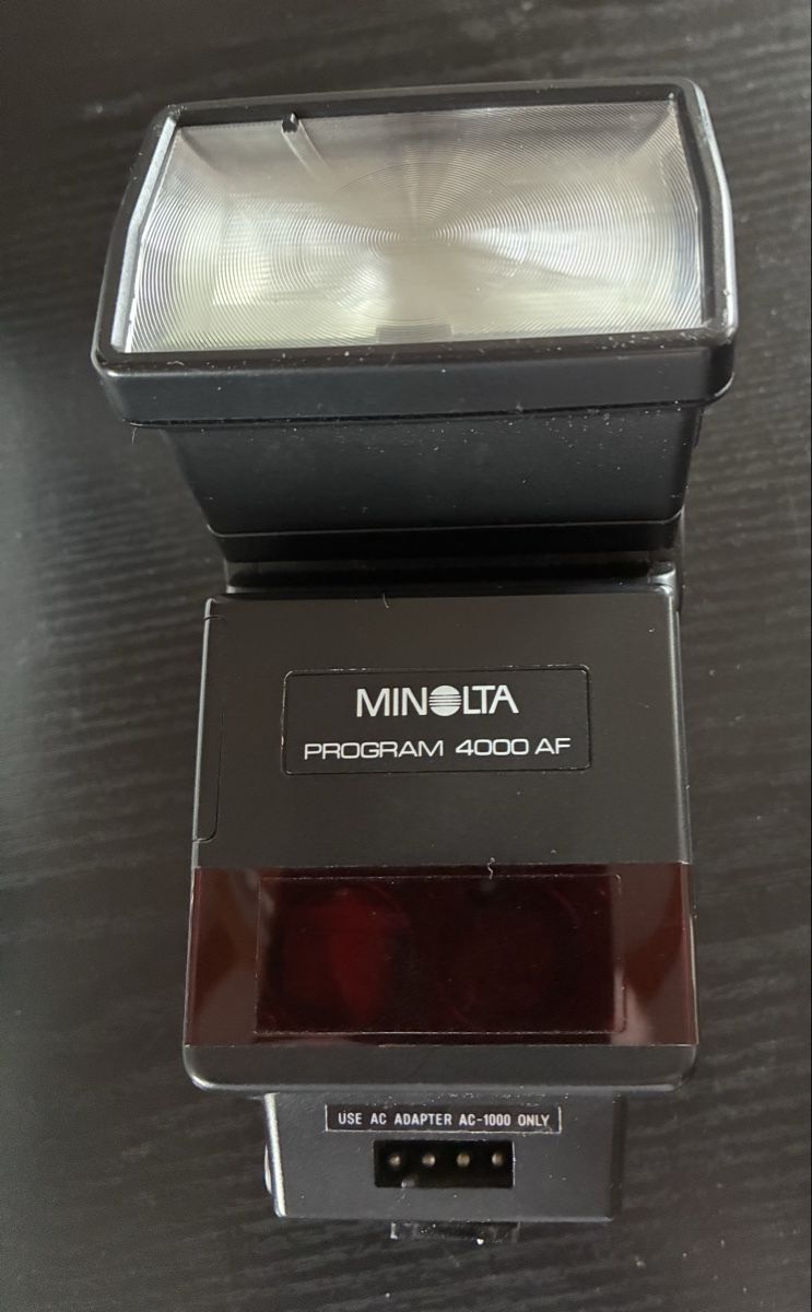 Minolta Fotocamera: Minolta 7000, mit Zubehör – Usato da Niederuzwil venduto da joe_j9j2 2