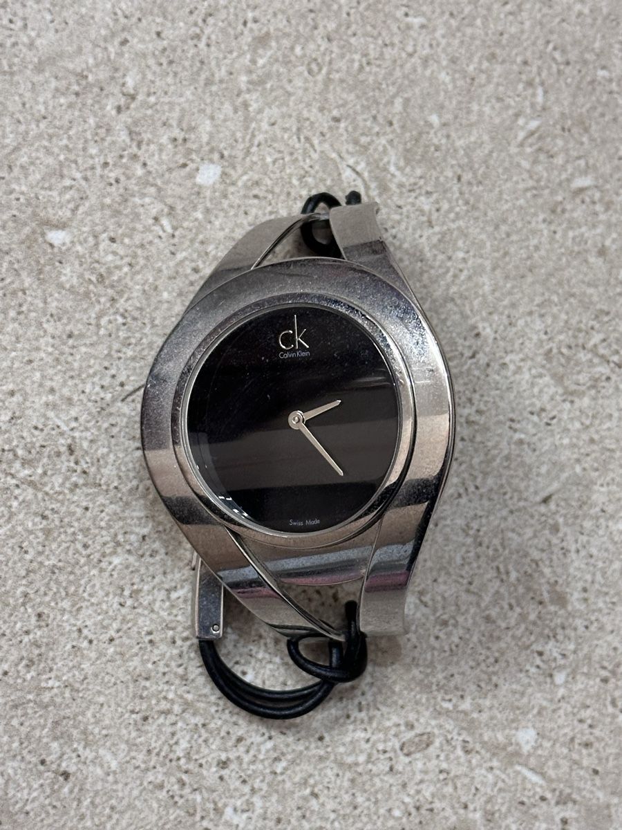 Calvin Klein Uhren: Montre Calvin Klein – Gebraucht aus Moudon von nessaja22