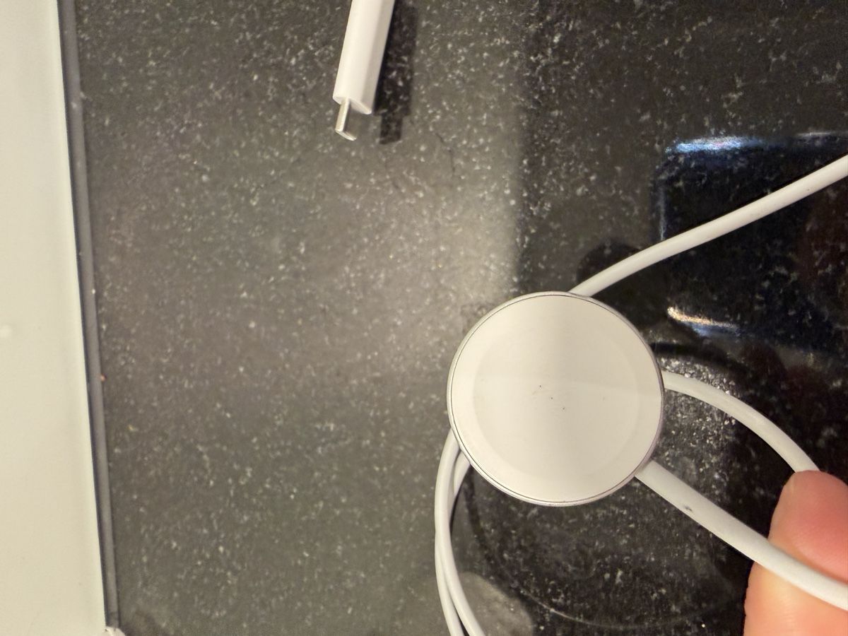 Apple Smartwatch-Zubehör: Apple Watch magnetisches Ladegerät USB-C  – Neu (gemäss Beschreibung) aus Teufenthal AG von ram_lkf7 3