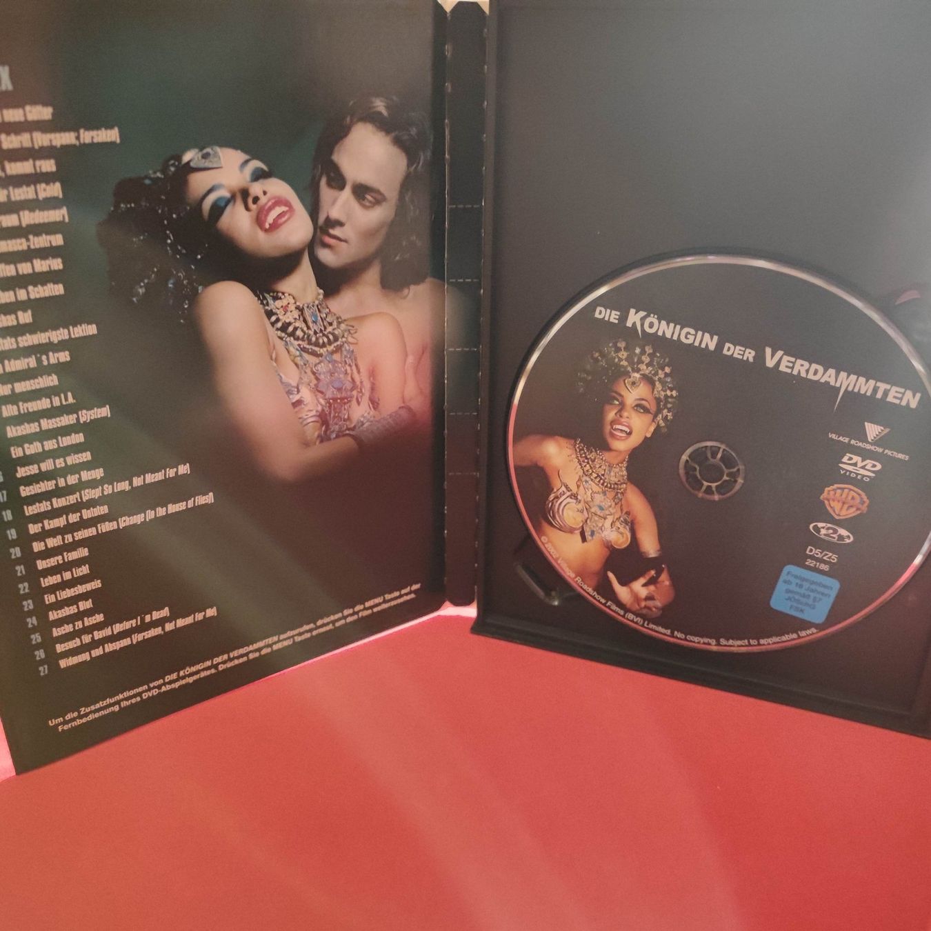 Tutti i DVDs: Die Königin der Verdammten – Usato da Dübendorf venduto da kb86_MOVIE 3