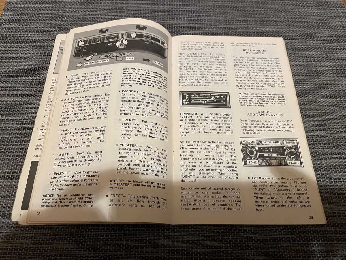 Libri: OLDSMOBILE TORONADO 1979 – Difettoso da vessy venduto da spoutnik75 6