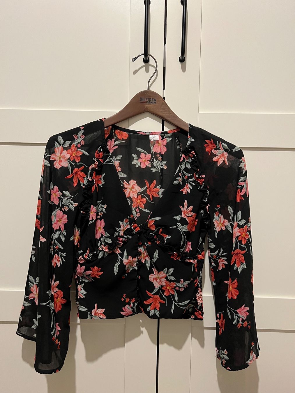 Camicette: Sommer Bluse mit Blumenmuster – Usato da Wittenbach venduto da DGB_xoxo