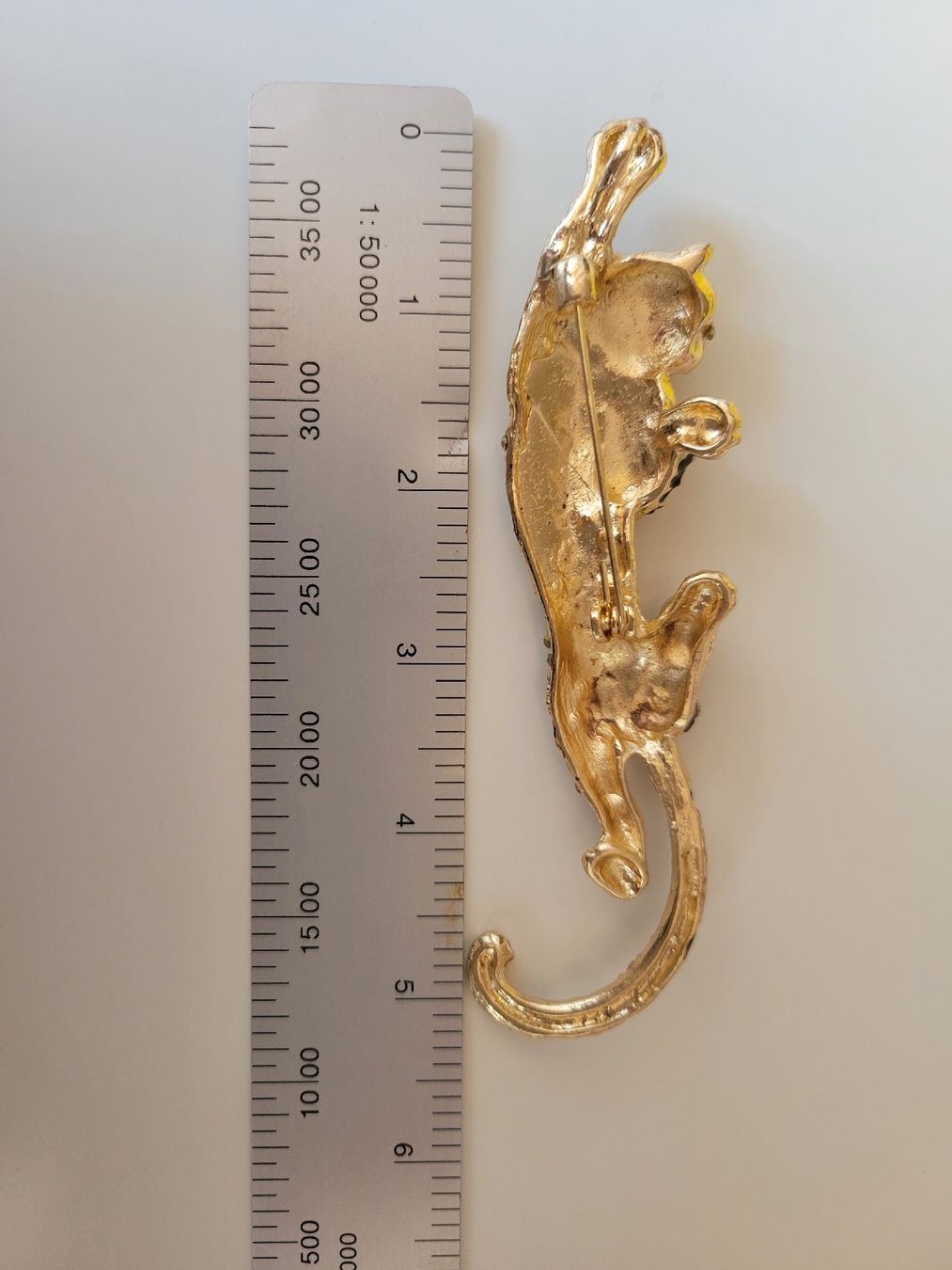 Spille & Fermagli: Superbe Broche Panthère – Dorée, Strass & Émail – Nuovo (secondo la descrizione) da Bernex venduto da Dariafr 2
