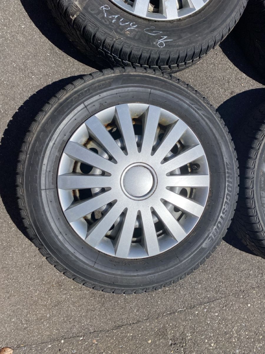 Pneumatici & Ruote complete: Kompletträder Toyota RAV 4 bis 2016 – Usato da Altdorf UR venduto da speedrs9 3