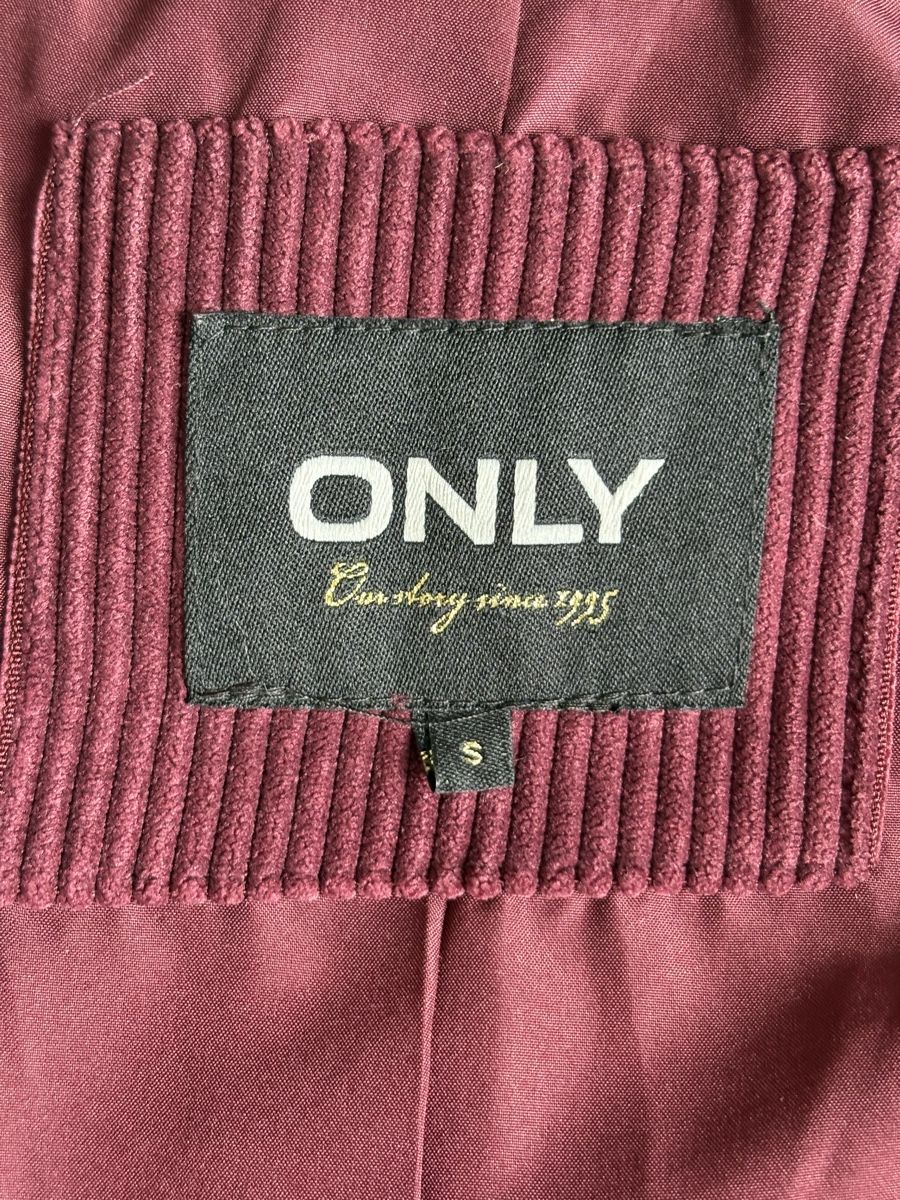 Only Jacken: Doudoune bordeaux  – Gebraucht aus Lausanne von Sha_btd 3