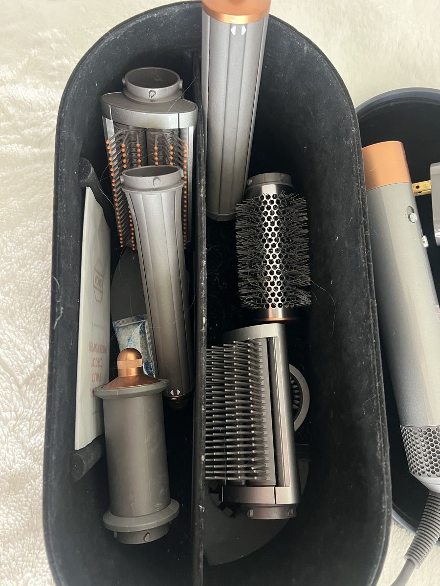 Dyson Asciugacapelli: Dyson Airwrap Complete Long Top Condition (USA plug) – Usato da Oberägeri venduto da rus_7vhx 4