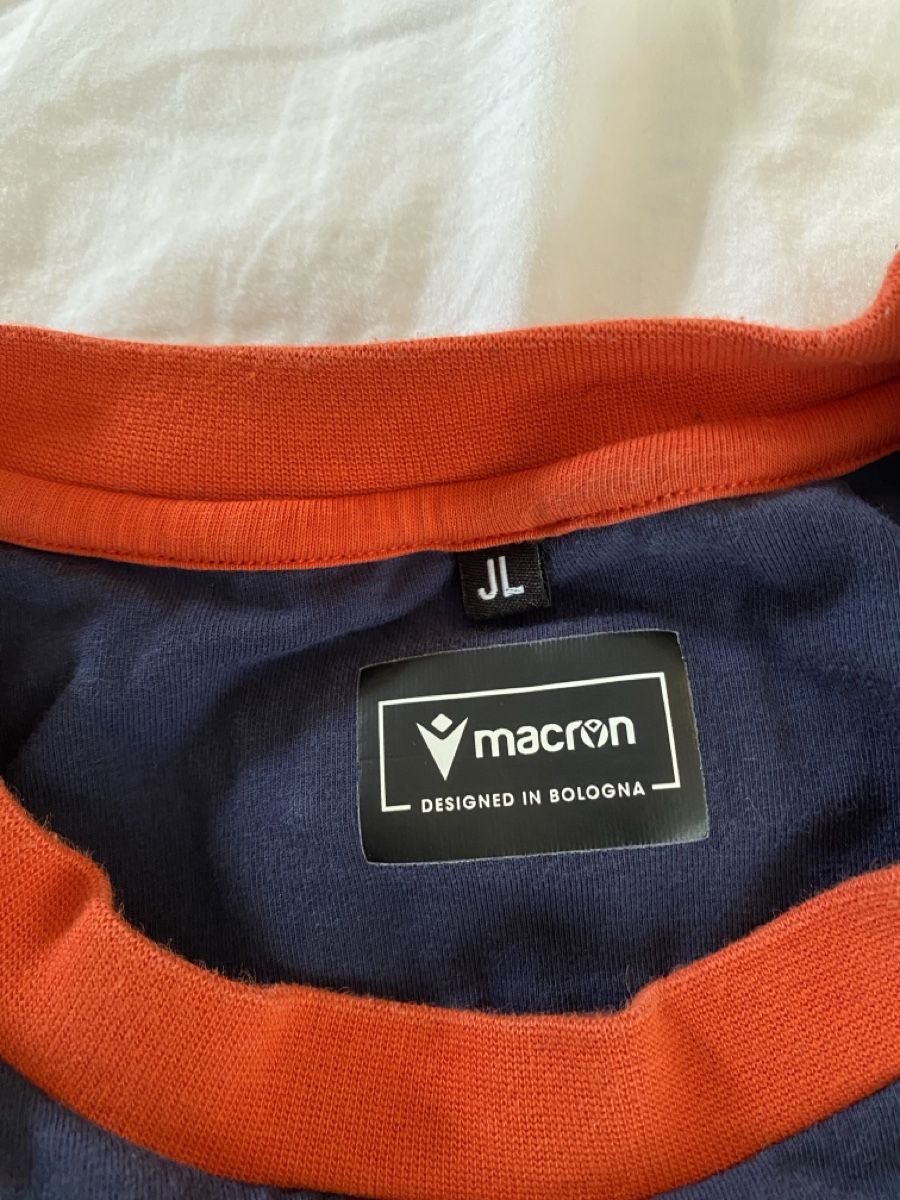FC Basel Scarpe, pantaloni & magliette da ginnastica: FCB tshirt kind – Usato da Reinach BL venduto da stutkir 1