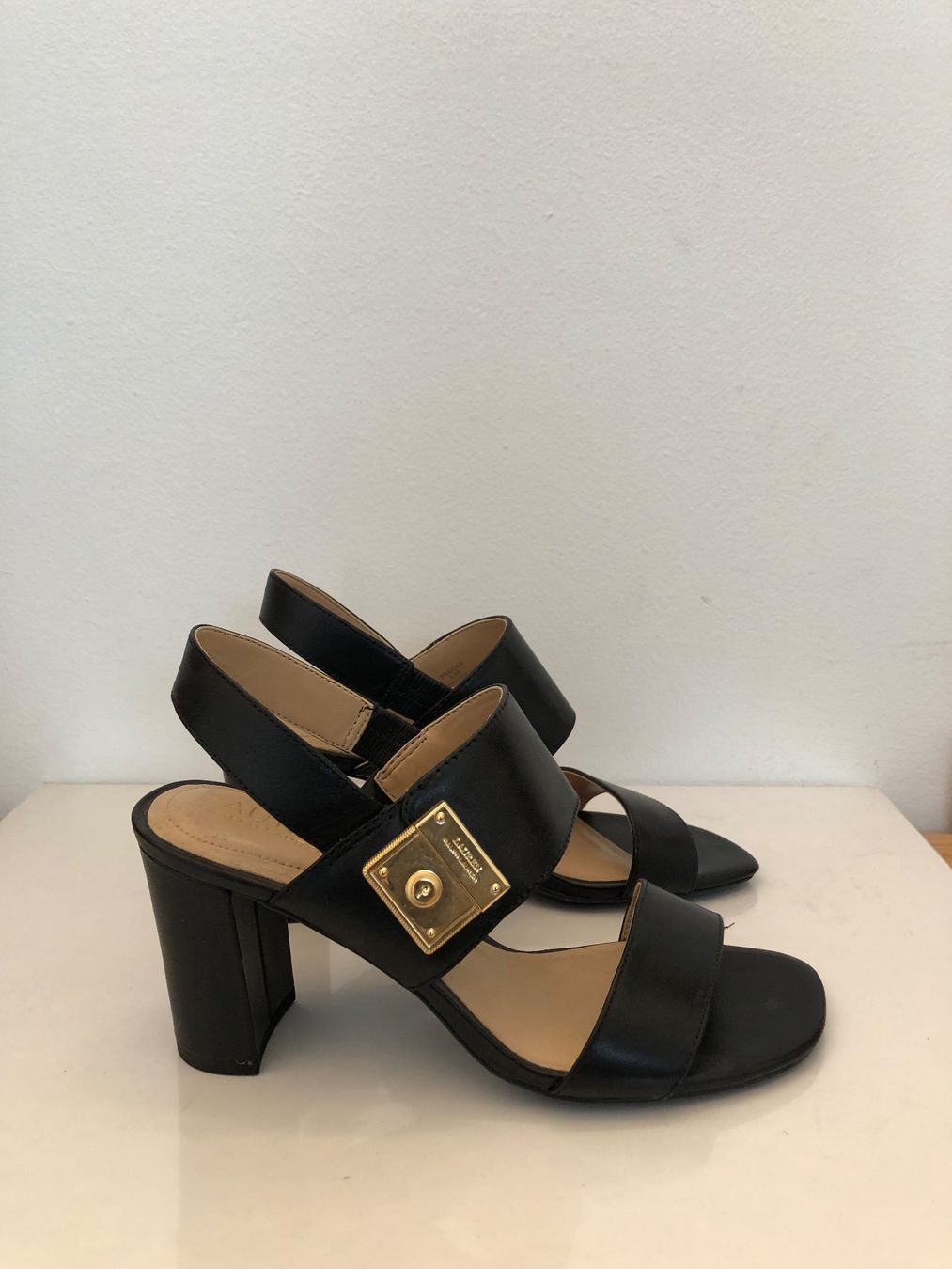 Ralph Lauren Scarpe da donna: sandales à talons Ralph Lauren – Usato da Lausanne venduto da emm_sc77 1