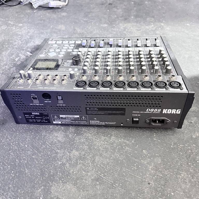 Korg Registratori: KORG D888 | Digital Recording Studio | Microphon | Kabel – Usato da balzers venduto da ..m 1