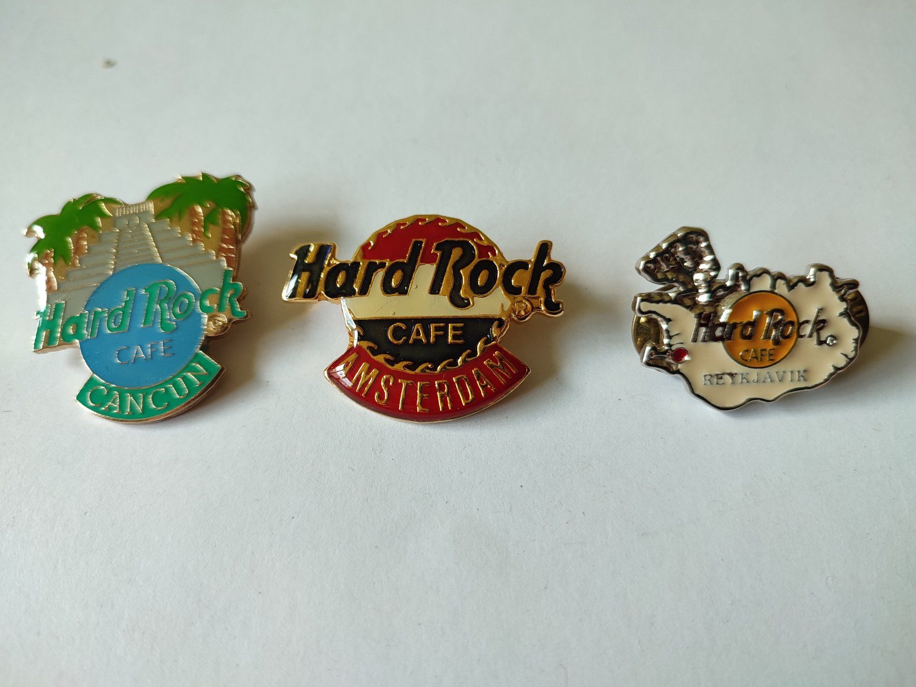 Broschen & Nadeln: 11 Hardrock Pins – Gebraucht aus Winterthur von Priscatg 4