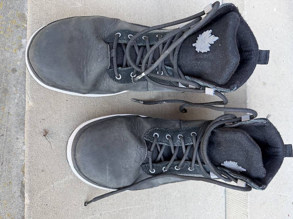Scarpe da uomo: Winterschuhe Gr. 47 – Usato da Zug venduto da Sienna78
