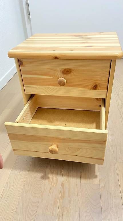 Comodini: Table de nuit en bois – Usato da Martigny venduto da IB_Store