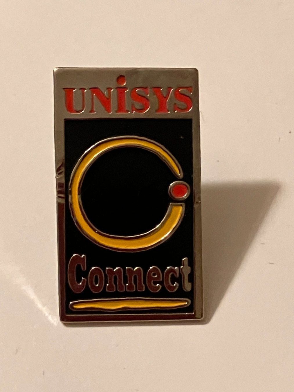 Placchette & Badge: 1 Pin Unisys Connect – Usato da Basel venduto da djwwpp