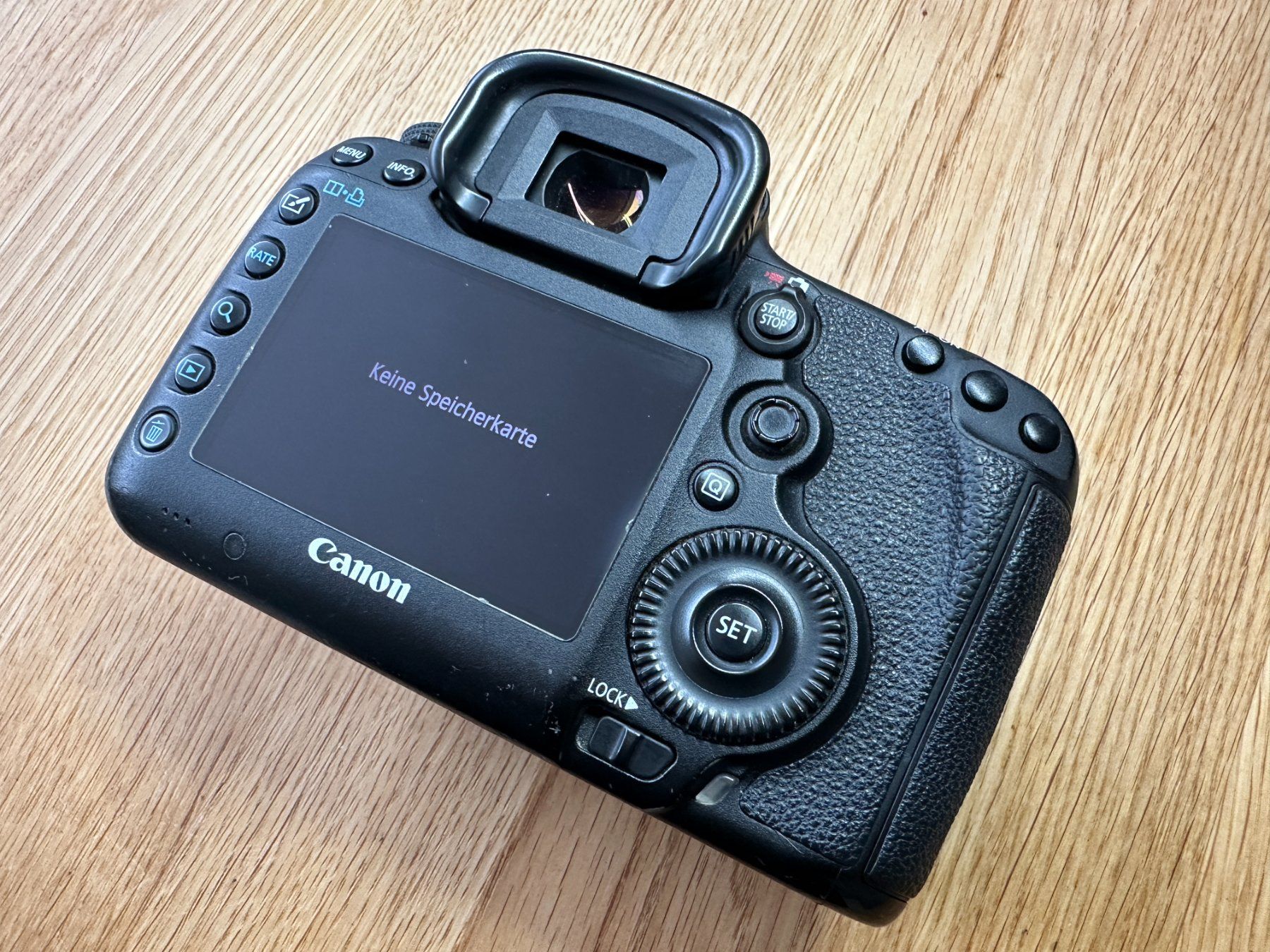 Canon Kamera: CANON EOS 5D MK III (Mark 3) - Vollformat Kamera – Gebraucht aus Sursee von  2