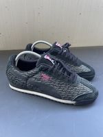 Baskets Puma Roma noires, taille 41
