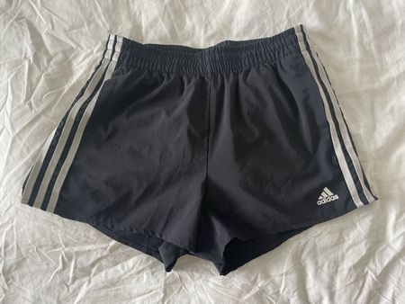 Adidas Shorts, Grösse XS