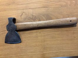Beil mit Holzgriff gebraucht 40 cm Laenge