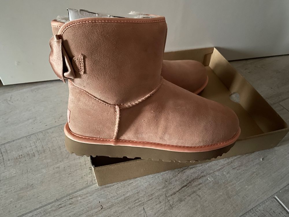 Ugg satin cheap bow mini