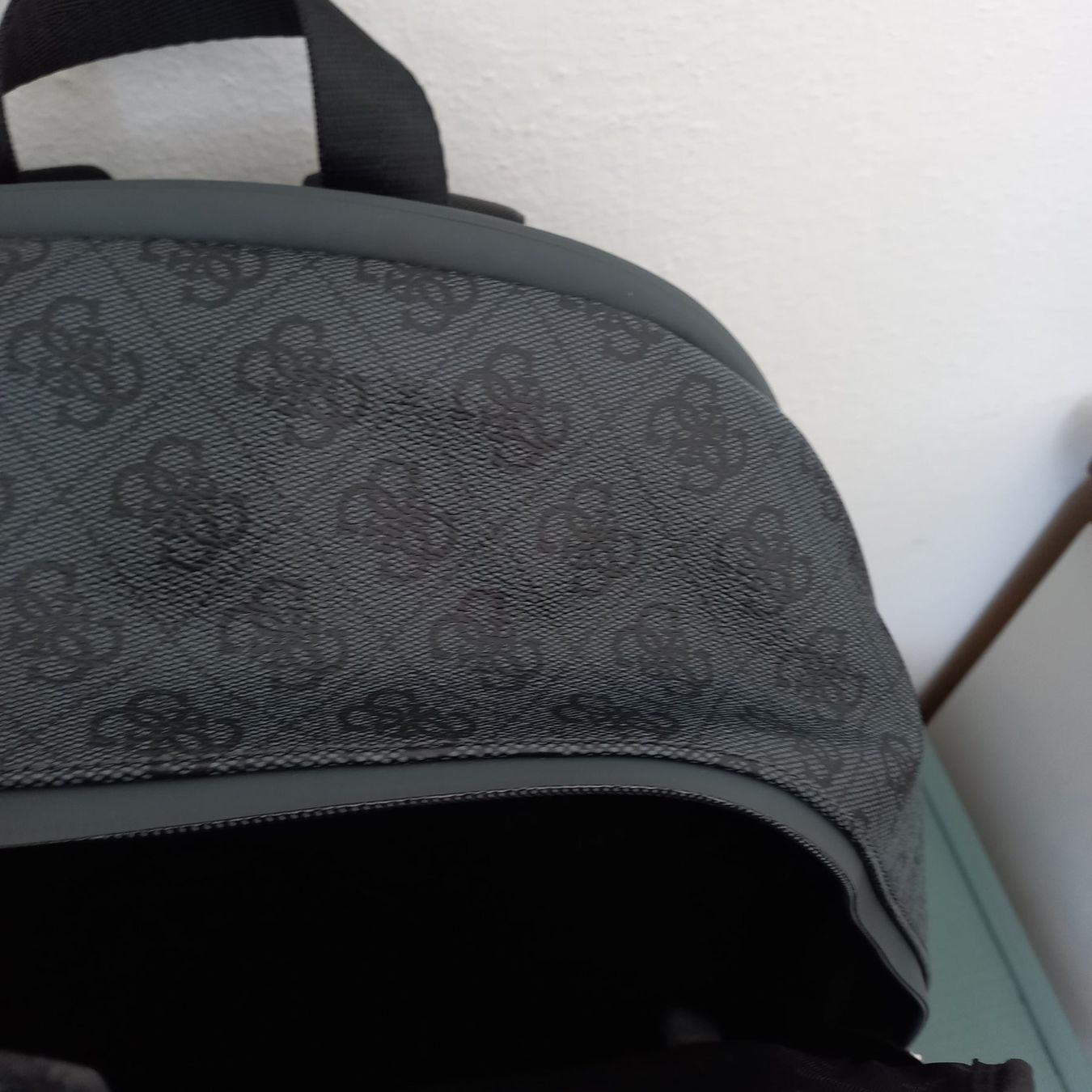 Guess Zaini: Zaino Guess – Nuovo (secondo la descrizione) da Lugano venduto da ioa_zp8h 3