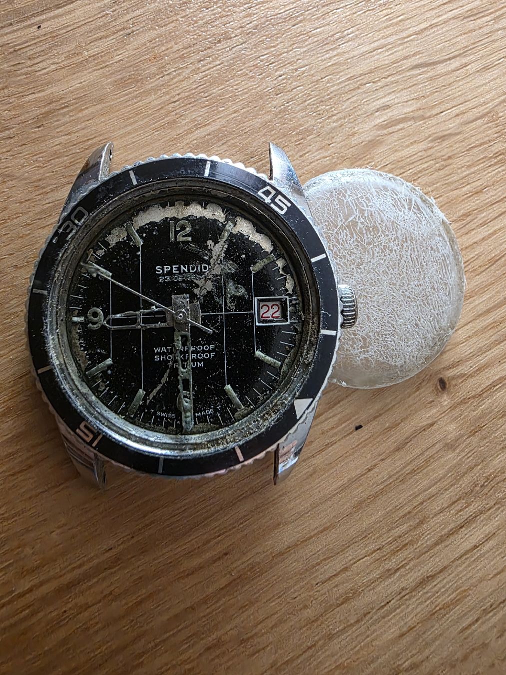 Montres: Spendid Taucheruhr – D'occasion à Benken SG par JH2021 2