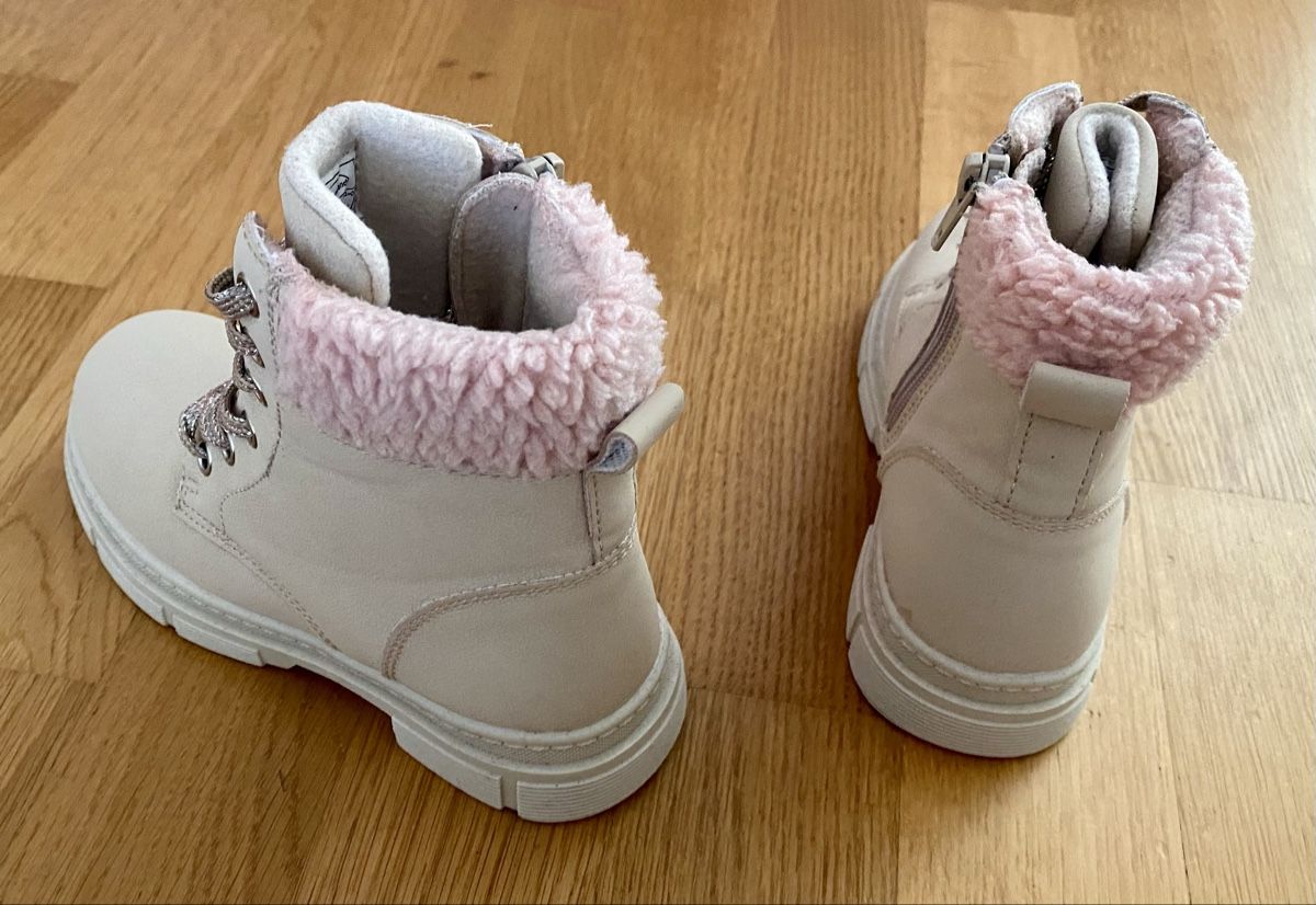 Dosenbach Scarpe per ragazze: Neuwertige Winterstiefel Gr. 28 – Nuovo (secondo la descrizione) da Baden venduto da nicolenia 4