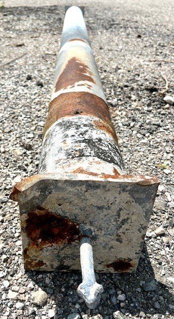 Travi: Stahlstützen, Stahlrohre mit Endplatten – Usato da Riedtwil venduto da wiederverwendung
