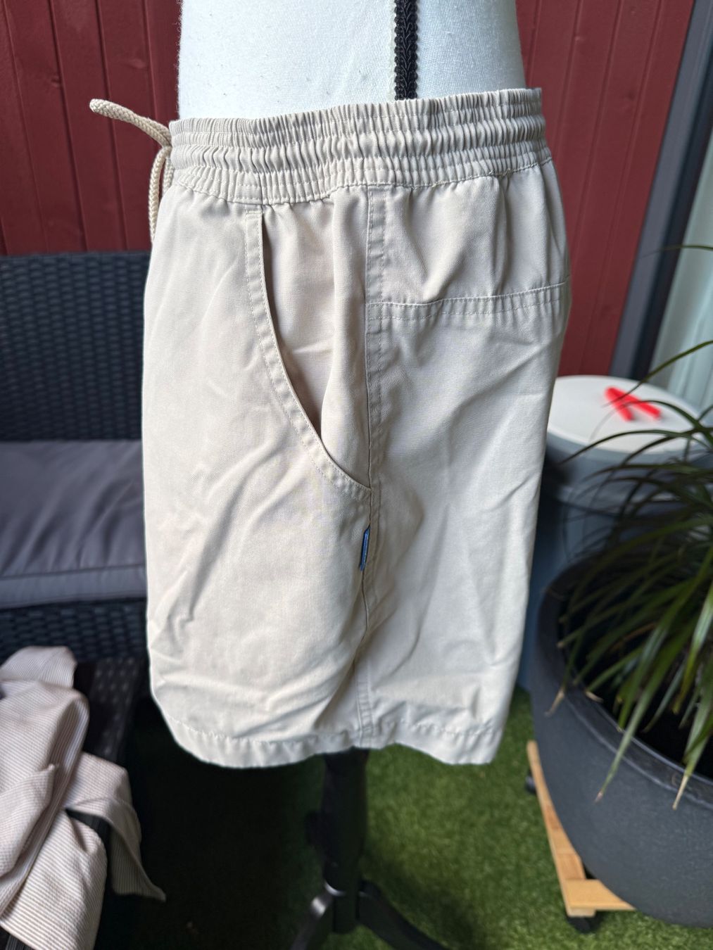 Decathlon Pantalons: Decathlon Shorts, beige, Gr. L – D'occasion à Riehen par ann_76jw 2