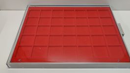 Münz-Kassette Lindner 35 Fächer rot, gebraucht (L38-5)