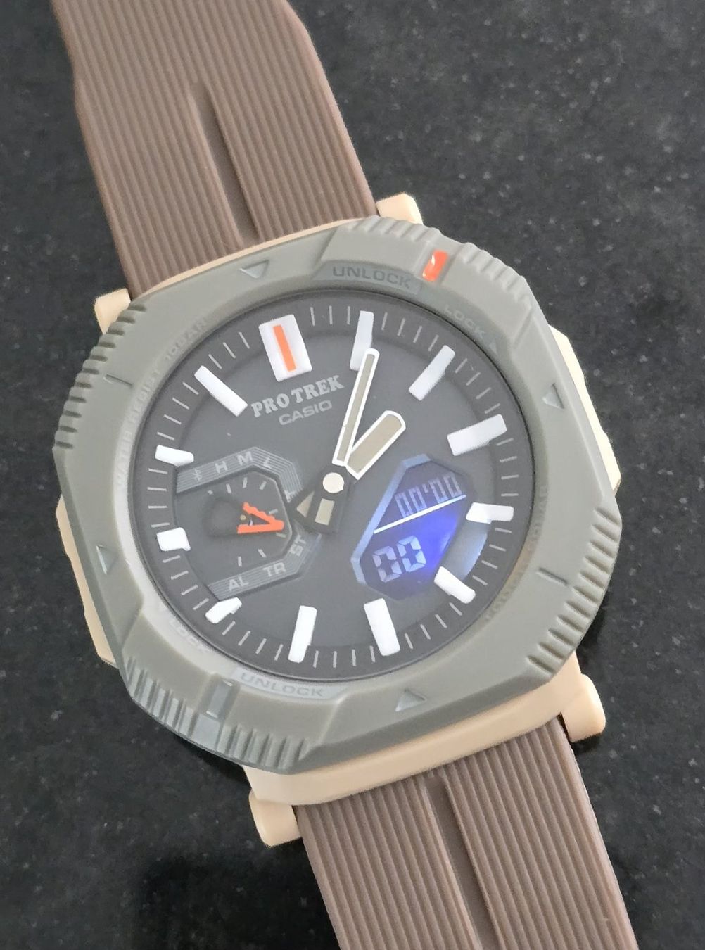Casio Uhren: Casio PRO TREK PRJ-B001 Series – Neu und originalverpackt aus Spiez von Jeepnjim 1