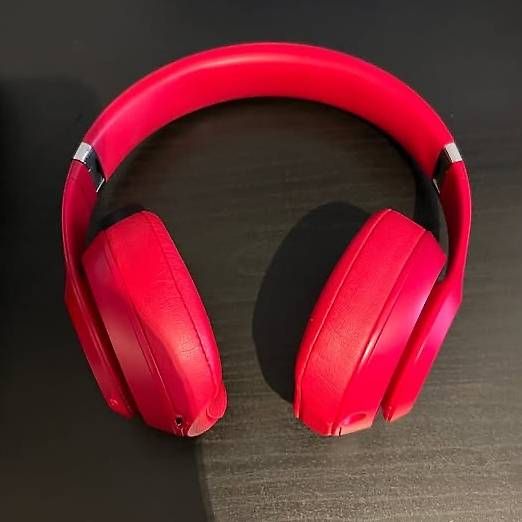 Beats Cuffie: Beats Studio 3 Kopfhörer – Usato da Baar venduto da Ensar_Kalender 1