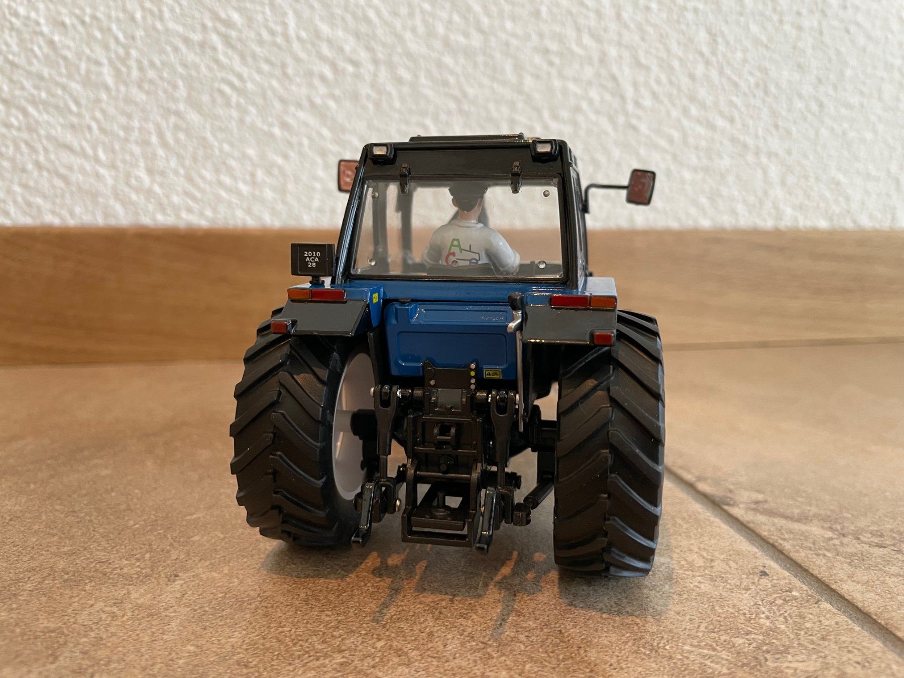 New Holland Trattori: New Holland 110-90 – Nuovo e nell'imballaggio originale da Kreuzlingen venduto da Stefan1150 3