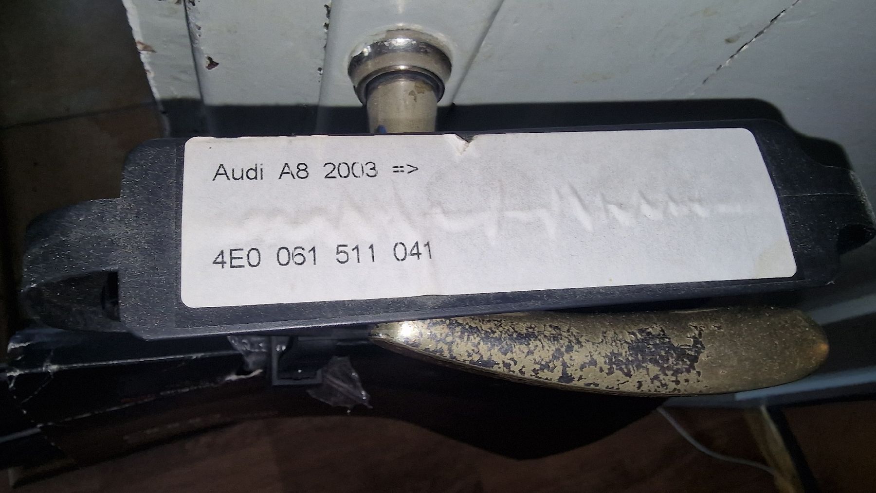 Tappetini fitness: Audi A8 Gummifußmatten – Nuovo (secondo la descrizione) da Hirschthal venduto da VintageHifiFan 1