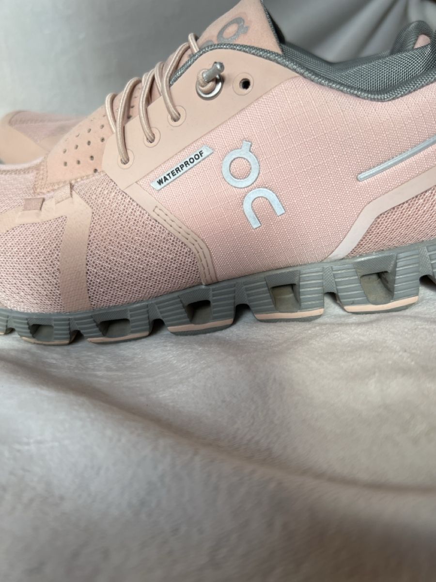 On Damenschuhe: On (Modell On Cloud Waterproof – Neu (gemäss Beschreibung) aus Mörel von Emozia 5