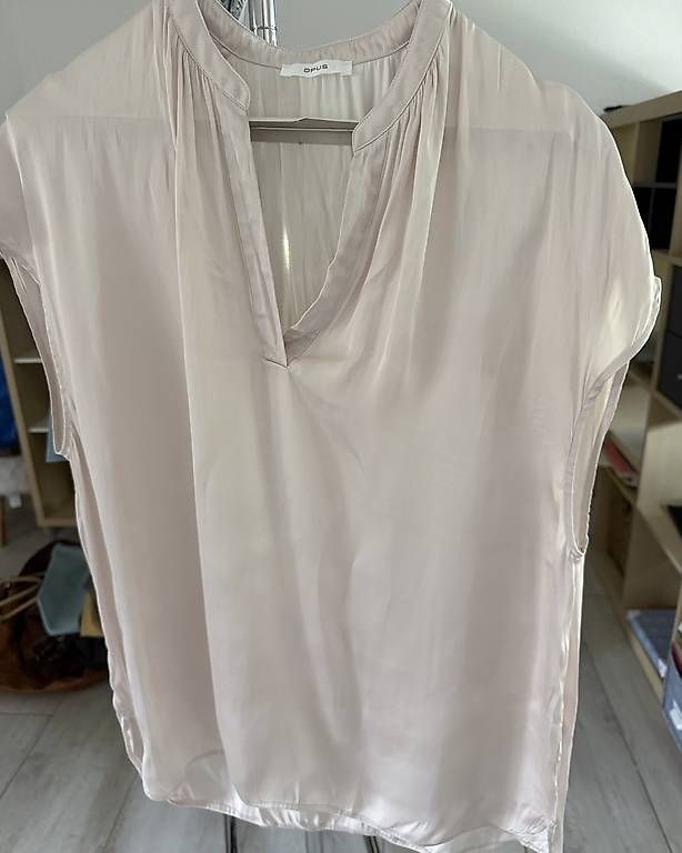 Opus Tuniken: Bluse (halbarm) – Gebraucht aus Bergdietikon von ulr_r9x5