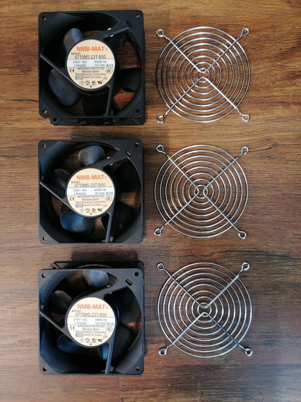 Ventilatoren: Axiallüfter , Ventilatoren, Fan , 3 Stk. – Gebraucht aus Niedergösgen von piccorx5