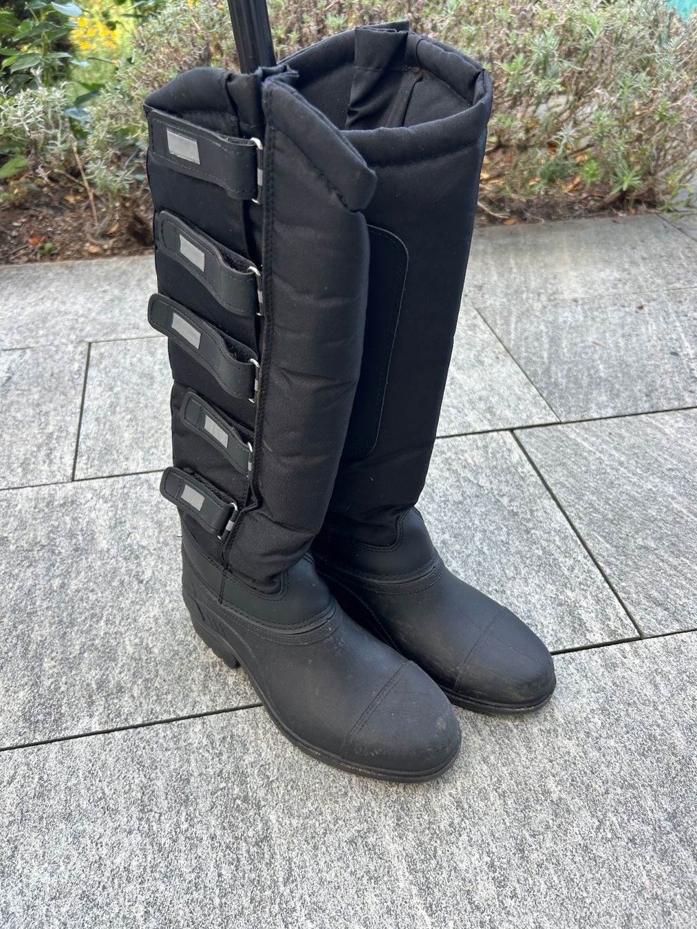 Schuhe für Mädchen: Reitstiefel Grösse 38 – Gebraucht aus Duggingen von kiddings