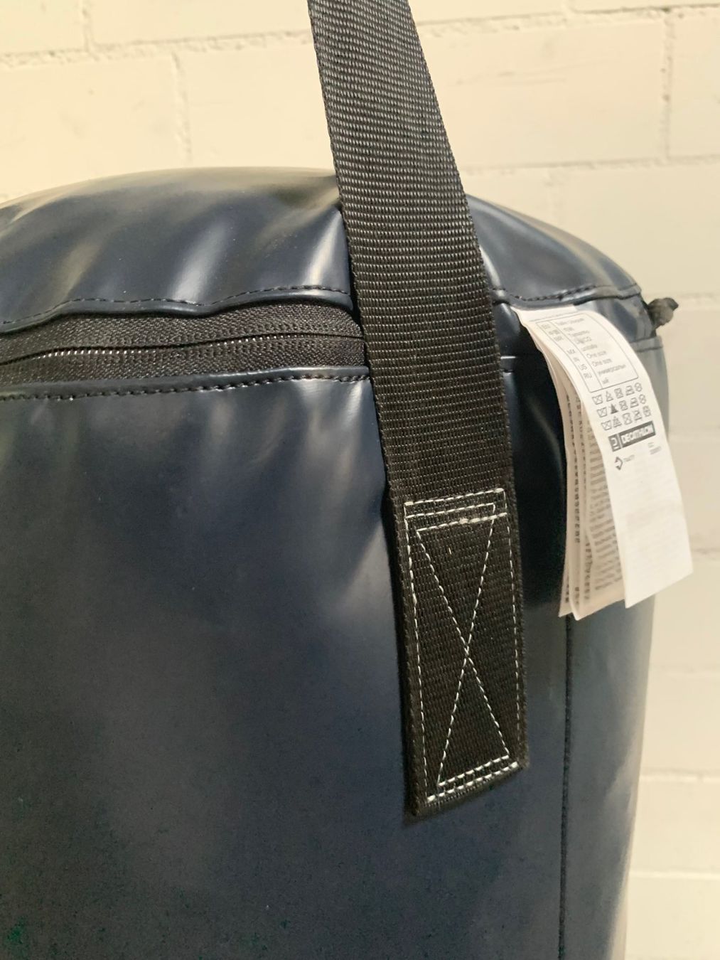 Decathlon Sacchi da boxe: Outshock Boxsack 100 cm, 20 Kilo mit Aufhängung – Usato da Wallisellen venduto da zappenduster 7