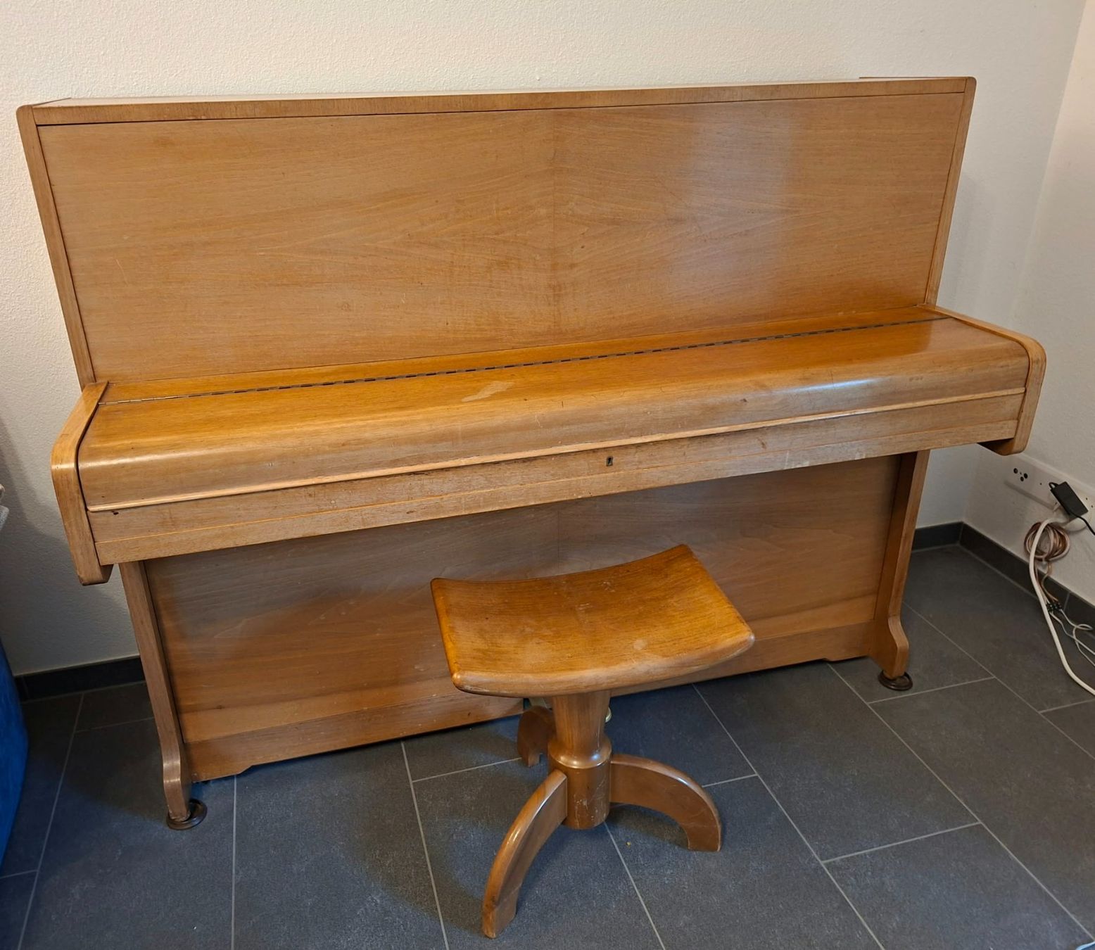 Strumenti musicali: Klavier – Usato da Arni AG venduto da Penguin3 1