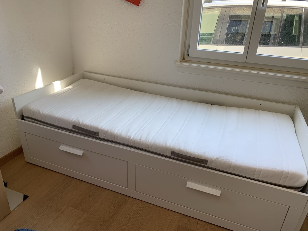 Ikea Letti: Ikea Brimnes Ausziehbett – Usato da Nussbaumen AG venduto da Elee2506